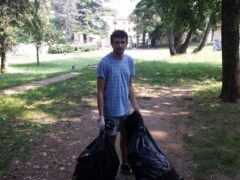 Fotonotizia: volontari ripuliscono il Parco di Villa Pullé Fotonotizia: volontari ripuliscono il Parco di Villa Pullé