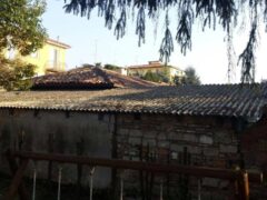 C’è eternit nel tetto che spiove sull’asilo di Via Agrigento
