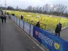 “Sport e periferie”: nuovi investimenti Coni valorizzano il Bottagisio e gli impianti della provincia “Sport e periferie”: nuovi investimenti Coni valorizzano il Bottagisio e gli impianti della provincia