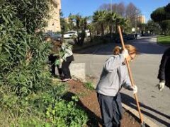 Al via domani la campagna di pulizia volontaria dei quartieri Ovest Al via domani la campagna di pulizia volontaria dei quartieri Ovest
