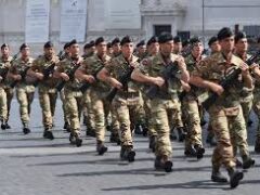 D’Arienzo: INPS, decisione pilatesca ed offensiva per i militari. D’Arienzo: INPS, decisione pilatesca ed offensiva per i militari.