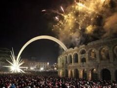 Festeggiamenti di Capodanno: anacronistico il black-out dei bus Festeggiamenti di Capodanno: anacronistico il black-out dei bus