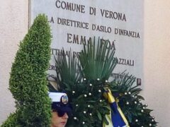 Emma Foà, una storia da non dimenticare Interrogazione sulla sospensione delle celebrazioni alla scuola d’infanzia di San Zeno Emma Foà, una storia da non dimenticare Interrogazione sulla sospensione delle celebrazioni alla scuola d’infanzia di San Zeno