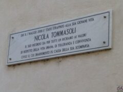 Ramelli: più che un fumetto è un fumogeno per non fare i conti con la destra violenta di questa città Undici anni fa come oggi cominciava l’agonia di Nicola Tommasoli Ramelli: più che un fumetto è un fumogeno per non fare i conti con la destra violenta di questa città Undici anni fa come oggi cominciava l’agonia di Nicola Tommasoli