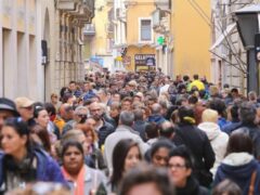 Tassa di soggiorno: turisti sempre più tartassati senza servizi in cambio Tassa di soggiorno: turisti sempre più tartassati senza servizi in cambio
