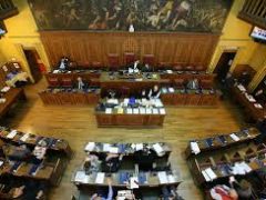 Scarsa programmazione finanziaria: ne fanno le spese i quartieri Terzo assestamento di bilancio nel giro di due mesi, saltati tutti gli ordini del giorno Scarsa programmazione finanziaria: ne fanno le spese i quartieri Terzo assestamento di bilancio nel giro di due mesi, saltati tutti gli ordini del giorno