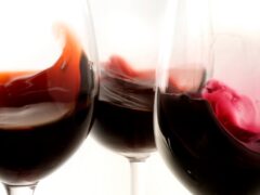 UNESCO Bene il Prosecco, ora tocca all’Amarone Zardini Salemi tornano a sollecitare la Regione per il riconoscimento alla Valpolicella UNESCO Bene il Prosecco, ora tocca all’Amarone Zardini Salemi tornano a sollecitare la Regione per il riconoscimento alla Valpolicella