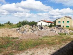 Rifiuti illegali a San Massimo: l’ordinanza del Sindaco ha fatto cilecca Rifiuti illegali a San Massimo: l’ordinanza del Sindaco ha fatto cilecca