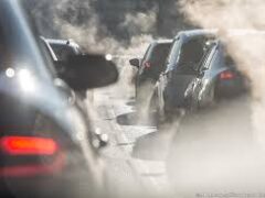 INQUINAMENTO, 1.500 euro per chi rinuncia all’automobile INQUINAMENTO, 1.500 euro per chi rinuncia all’automobile