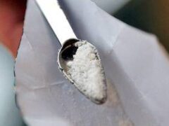 Sicurezza sociale – Sinigaglia e Bigon (PD): “Emergenza droga: in Veneto manca da oltre 10 anni un Piano regionale per le dipendenze. Zaia dov’era?” Sicurezza sociale – Sinigaglia e Bigon (PD): “Emergenza droga: in Veneto manca da oltre 10 anni un Piano regionale per le dipendenze. Zaia dov’era?”