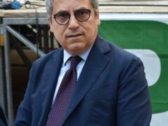 COMUNICATO STAMPA ON GIANNI DAL MORO: UN MILIONE DI IMPRESE SI AVVIANO AL FALLIMENTO. CHIEDO SCUSA. COMUNICATO STAMPA ON GIANNI DAL MORO: UN MILIONE DI IMPRESE SI AVVIANO AL FALLIMENTO. CHIEDO SCUSA.