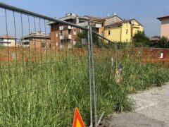 Cantiere infinito di via Verga: l’ennesimo ultimatum del Comune Benini: “L’amministrazione provveda in proprio alla pulizia e al decoro dell’area” Cantiere infinito di via Verga: l’ennesimo ultimatum del Comune Benini: “L’amministrazione provveda in proprio alla pulizia e al decoro dell’area”