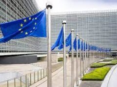 La ‘nuova’ Europa spiegata alla Festa di Quinzano. Con Moretti, Rotta e Bigon La ‘nuova’ Europa spiegata alla Festa di Quinzano. Con Moretti, Rotta e Bigon