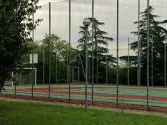 Piastra polivalente di Madonna di Dossobuono:Consegna firme e richieste per la riqualificazione Piastra polivalente di Madonna di Dossobuono:Consegna firme e richieste per la riqualificazione