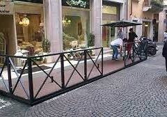 Stop ai maxi plateatici: il Sovrintendente ha ragione, come si muoverà l’amministrazione? Stop ai maxi plateatici: il Sovrintendente ha ragione, come si muoverà l’amministrazione?