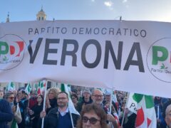 PD VERONA ALLA MANIFESTAZIONE NAZIONALE A ROMA: “L’ALTERNATIVA È IMMINENTE” PD VERONA ALLA MANIFESTAZIONE NAZIONALE A ROMA: “L’ALTERNATIVA È IMMINENTE”