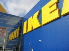 Ikea: la “pietra tombale” era rotonda, e adesso comincia a rotolare