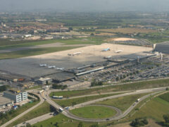 Aeroporto: manca il piano industriale, salta il consiglio comunale