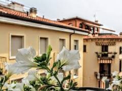 La Fondazione Cariverona eviti lo sfratto di persone anziane